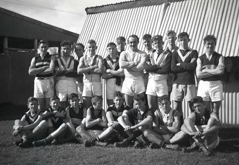 55 Strathalbyn High School football team early 50s